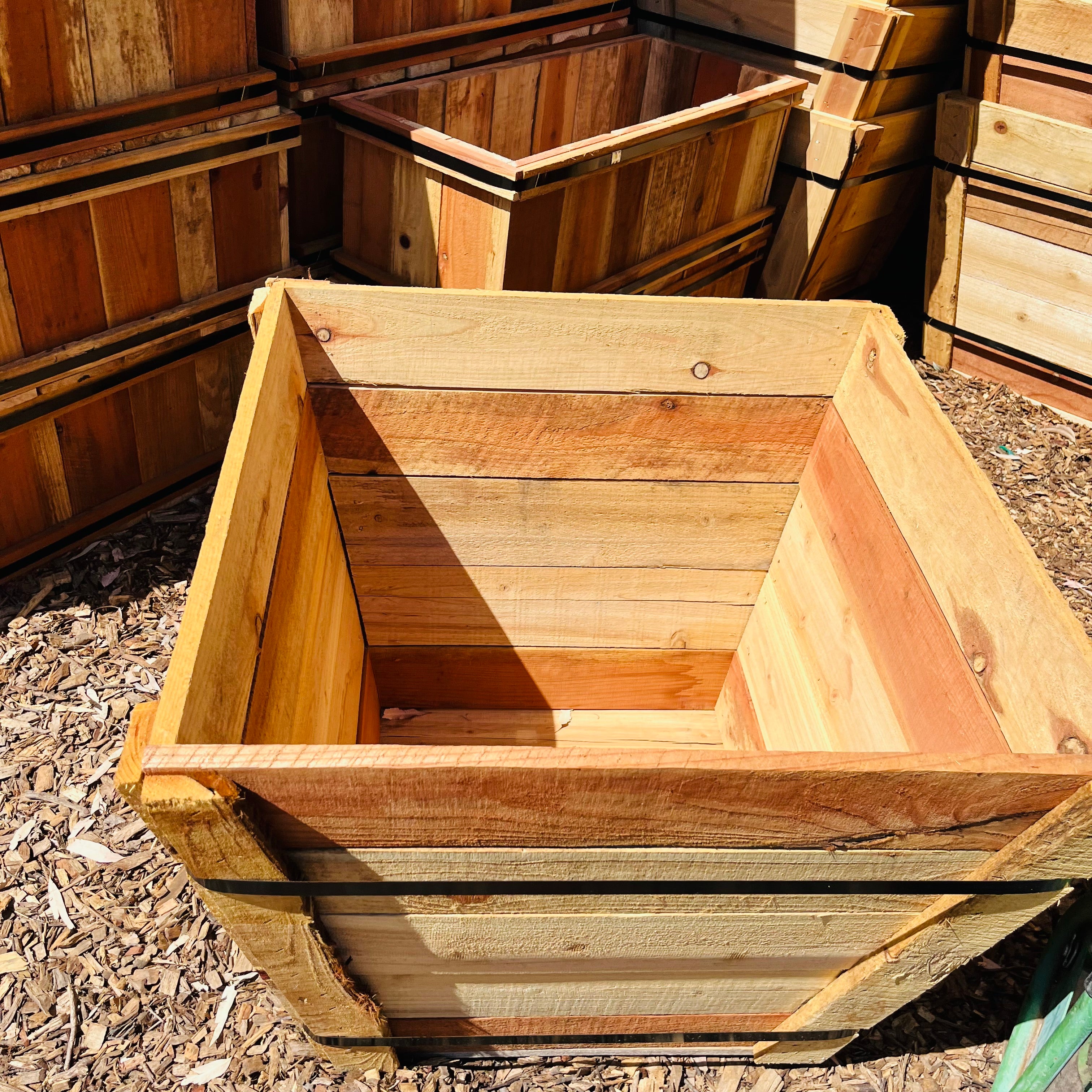 Planting pot-wooden square planting box/flower box/vegetable bed 