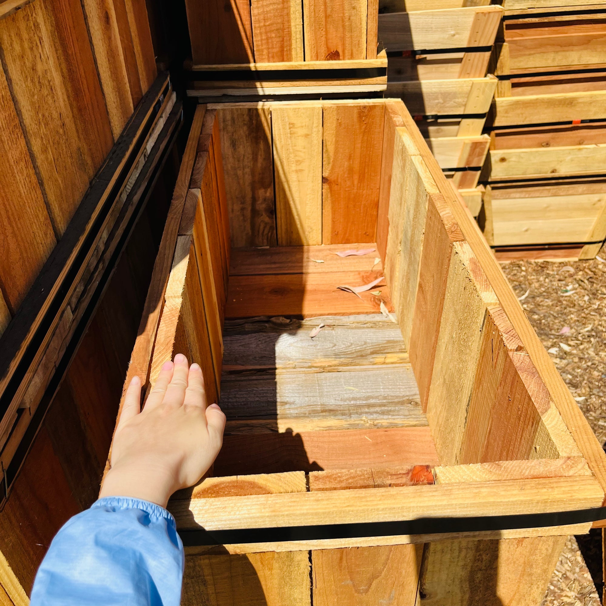 Planting pot-wooden rectangular planting box/flower box/vegetable bed